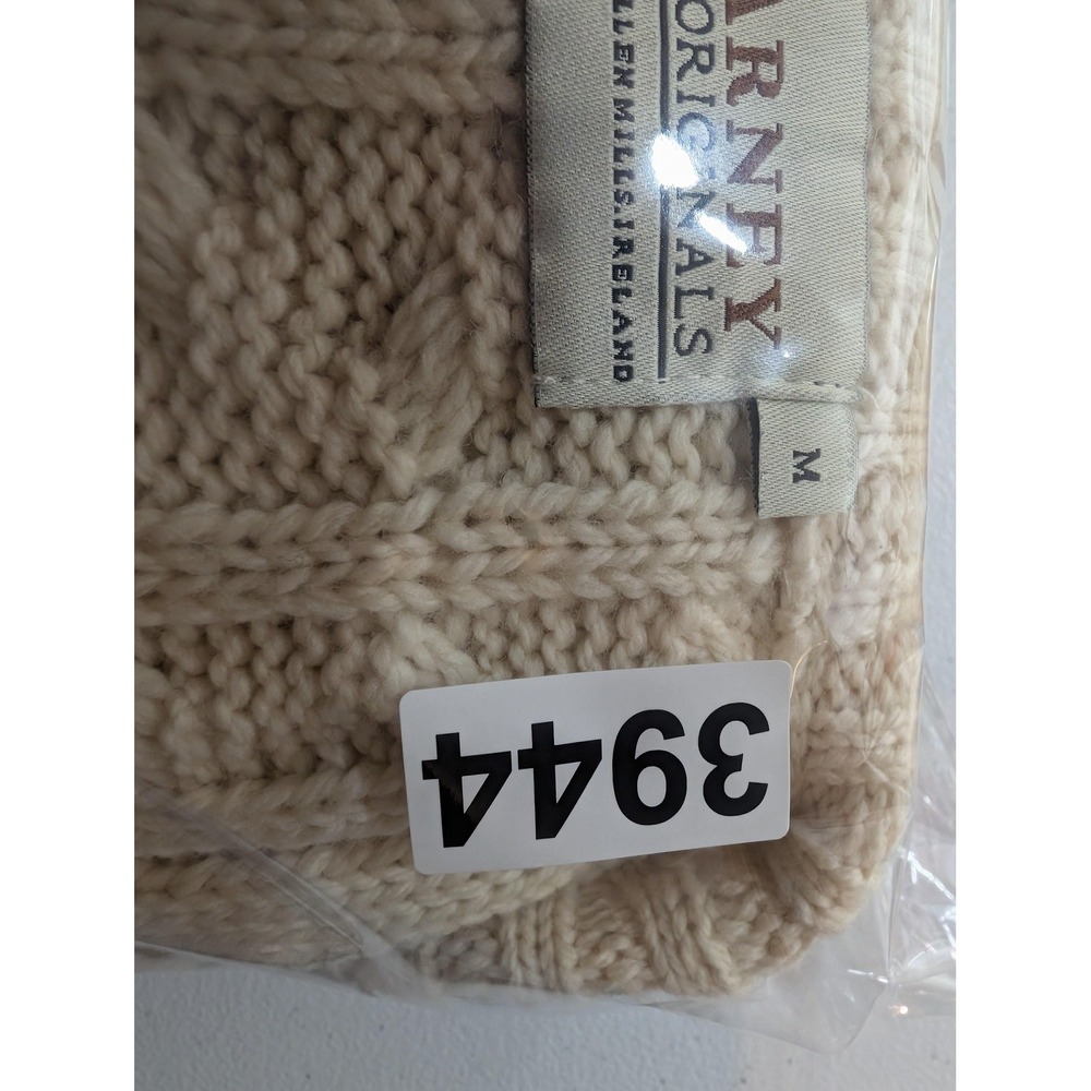 Blarney Aran Originals Sweater Cardigan Womens M White Wool Belted Cable Knit - Picture 9 of 9